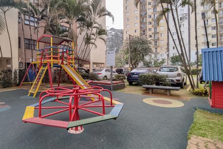 Apartamento à venda com 58m², 2 quartos e 1 vaga Apartamento à venda com 58m², 2 quartos e 1 vagaPlayground