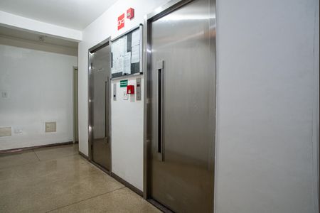 Studio à venda com 44m², 1 quarto e sem vaga Studio à venda com 44m², 1 quarto e sem vagaÁrea comum - Elevadores