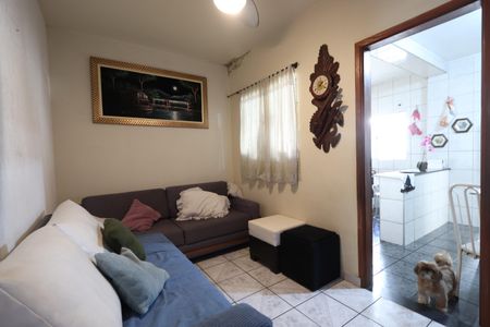 Casa à venda com 200m², 3 quartos e 2 vagasSala