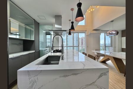 Apartamento à venda com 135m², 3 quartos e 2 vagasCozinha e Área de Serviço