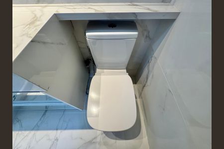 Apartamento à venda com 135m², 3 quartos e 2 vagasBanheiro da Suíte 1