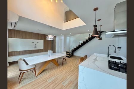 Apartamento à venda com 135m², 3 quartos e 2 vagasSala