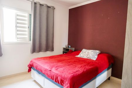 Casa à venda com 199m², 3 quartos e 5 vagas Casa à venda com 199m², 3 quartos e 5 vagasQuarto 2