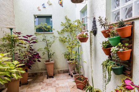 Casa à venda com 199m², 3 quartos e 5 vagas Casa à venda com 199m², 3 quartos e 5 vagasJardim de Inverno