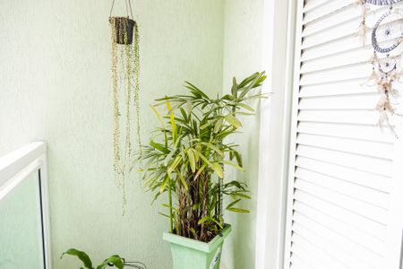 Casa à venda com 199m², 3 quartos e 5 vagas Casa à venda com 199m², 3 quartos e 5 vagasVaranda