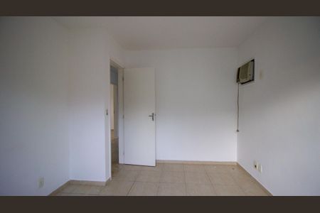 Casa de condomínio à venda com 120m², 4 quartos e 3 vagasQuarto 3