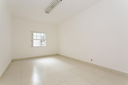 Casa para alugar com 250m², 1 quarto e 2 vagas Casa para alugar com 250m², 1 quarto e 2 vagasQuarto