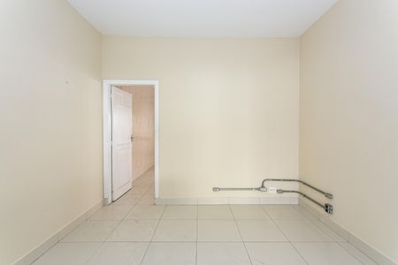 Casa para alugar com 250m², 1 quarto e 2 vagas Casa para alugar com 250m², 1 quarto e 2 vagasSala