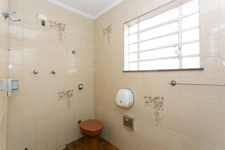 Casa para alugar com 250m², 1 quarto e 2 vagas Casa para alugar com 250m², 1 quarto e 2 vagasBanheiro