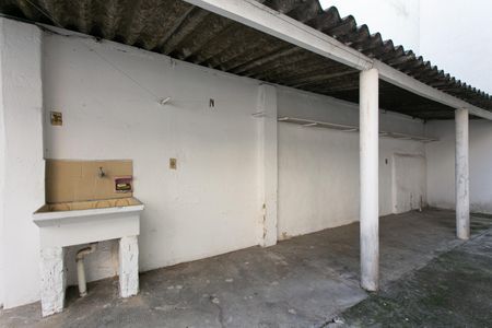 Casa para alugar com 250m², 1 quarto e 2 vagas Casa para alugar com 250m², 1 quarto e 2 vagasÁrea de Serviço