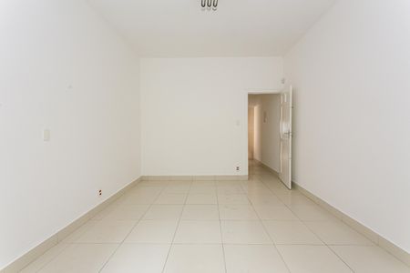 Casa para alugar com 250m², 1 quarto e 2 vagas Casa para alugar com 250m², 1 quarto e 2 vagasQuarto