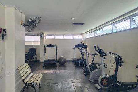 Apartamento à venda com 137m², 2 quartos e 1 vagaÁrea comum - Academia