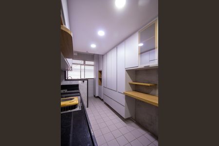 Apartamento à venda com 137m², 2 quartos e 1 vagaCozinha