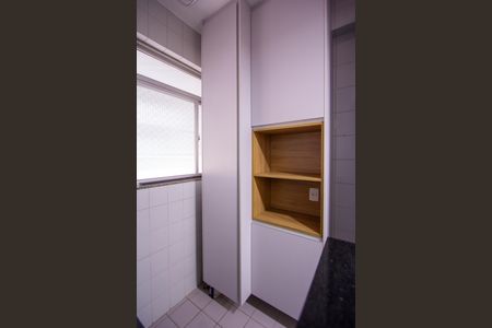 Apartamento à venda com 137m², 2 quartos e 1 vagaÁrea de Serviço