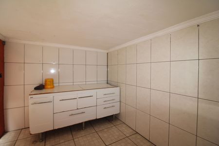 Casa à venda com 100m², 4 quartos e sem vagaÁrea de Serviço