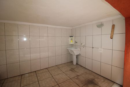 Casa à venda com 100m², 4 quartos e sem vagaÁrea de Serviço
