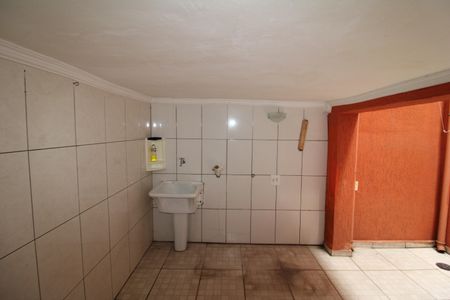Casa à venda com 100m², 4 quartos e sem vagaÁrea de Serviço
