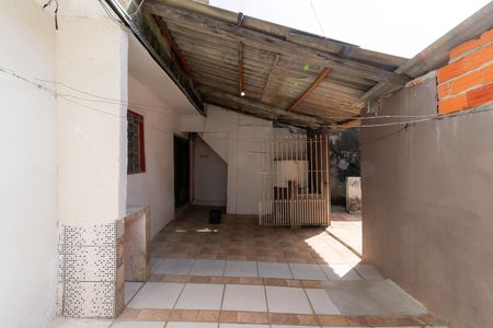 Casa para alugar com 40m², 1 quarto e sem vaga Casa para alugar com 40m², 1 quarto e sem vagaQuintal