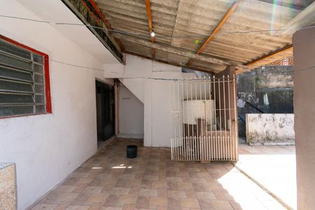 Casa para alugar com 40m², 1 quarto e sem vaga Casa para alugar com 40m², 1 quarto e sem vagaQuintal