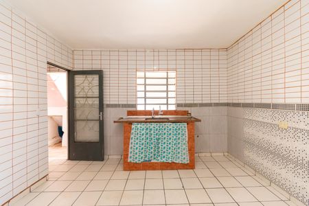 Cozinha de casa para alugar com 1 quarto, 40m² em Jardim Brasília (zona Leste), São Paulo