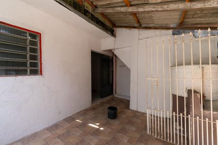 Casa para alugar com 40m², 1 quarto e sem vaga Casa para alugar com 40m², 1 quarto e sem vagaQuintal