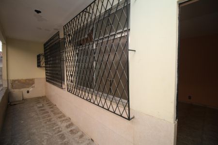 Casa à venda com 81m², 2 quartos e 1 vagaVaranda