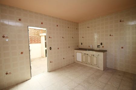 Casa à venda com 81m², 2 quartos e 1 vagaCozinha