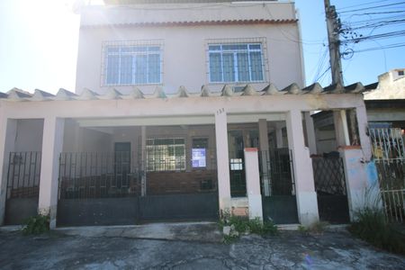 Casa à venda com 81m², 2 quartos e 1 vagaFachada/ Placa 