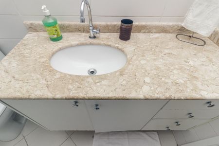 Apartamento à venda com 114m², 3 quartos e sem vagaBanheiro