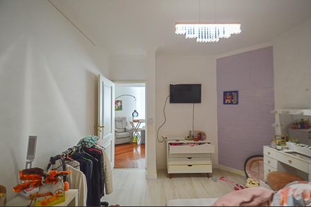 Casa de condomínio à venda com 570m², 5 quartos e 4 vagasQuarto 3 - Suíte