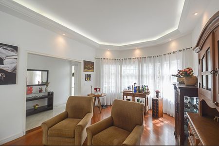 Casa de condomínio à venda com 570m², 5 quartos e 4 vagasSala 1