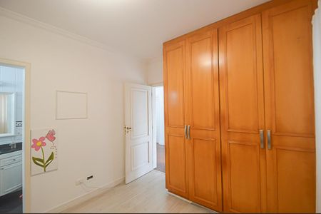 Casa de condomínio à venda com 570m², 5 quartos e 4 vagasQuarto Suíte