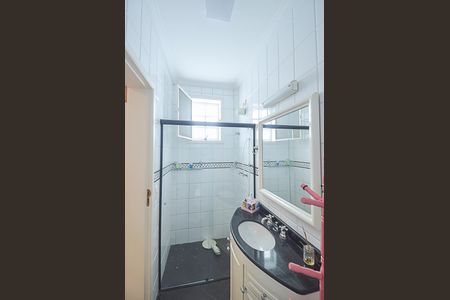 Casa de condomínio à venda com 570m², 5 quartos e 4 vagasBanheiro da Suíte