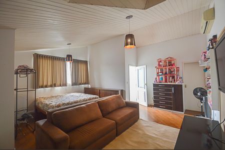 Casa de condomínio à venda com 570m², 5 quartos e 4 vagasSala 4