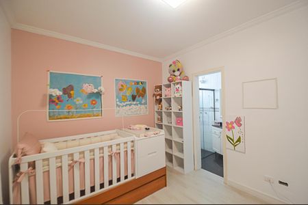 Casa de condomínio à venda com 570m², 5 quartos e 4 vagasQuarto Suíte