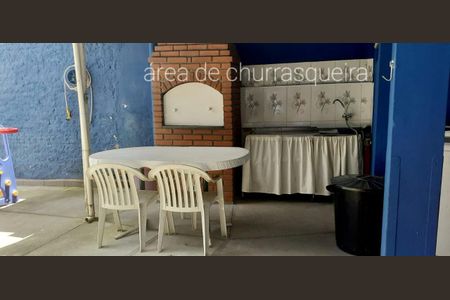 Casa à venda com 190m², 2 quartos e 3 vagas Casa à venda com 190m², 2 quartos e 3 vagasFoto 09