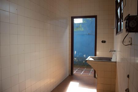 Casa para alugar com 220m², 3 quartos e 4 vagas Casa para alugar com 220m², 3 quartos e 4 vagasÁrea de serviço