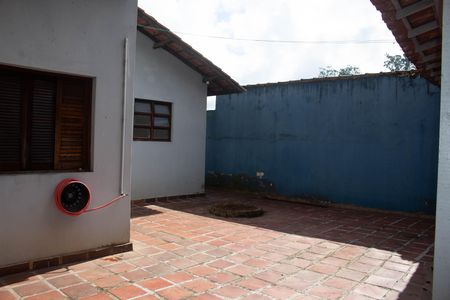 Casa para alugar com 220m², 3 quartos e 4 vagas Casa para alugar com 220m², 3 quartos e 4 vagasQuintal dos fundos