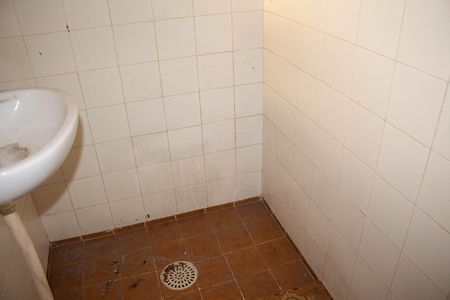Casa para alugar com 220m², 3 quartos e 4 vagas Casa para alugar com 220m², 3 quartos e 4 vagasBanheiro de Serviço