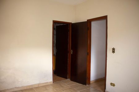 Casa para alugar com 220m², 3 quartos e 4 vagas Casa para alugar com 220m², 3 quartos e 4 vagasSuite
