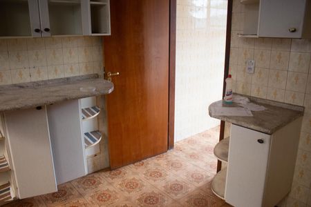 Casa para alugar com 220m², 3 quartos e 4 vagas Casa para alugar com 220m², 3 quartos e 4 vagasCozinha