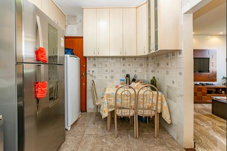 Apartamento à venda com 95m², 3 quartos e 1 vagaCozinha