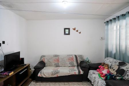 Casa à venda com 200m², 2 quartos e 2 vagasSala