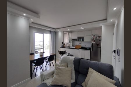 Apartamento à venda com 55m², 2 quartos e 1 vaga Apartamento à venda com 55m², 2 quartos e 1 vagaSala