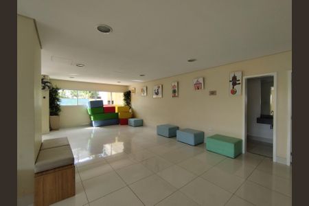 Apartamento à venda com 55m², 2 quartos e 1 vaga Apartamento à venda com 55m², 2 quartos e 1 vagaÁrea comum - Salão de festas