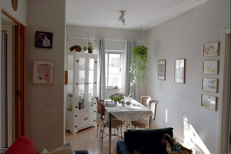 Apartamento à venda com 63m², 2 quartos e 1 vagaSala