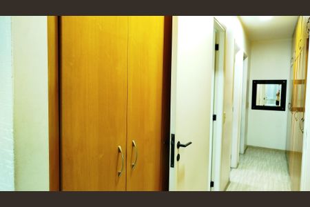 Apartamento à venda com 63m², 2 quartos e 1 vagaCloset da Suíte