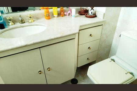 Apartamento à venda com 63m², 2 quartos e 1 vagaBanheiro da  Suíte