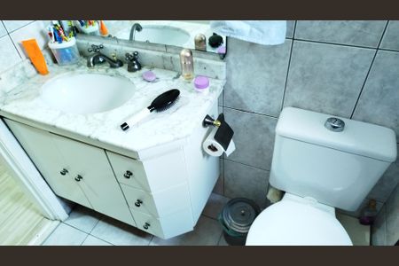 Apartamento à venda com 63m², 2 quartos e 1 vagaBanheiro 