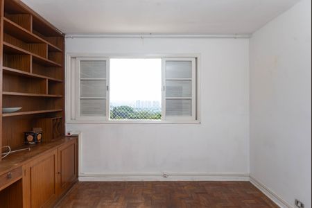 Apartamento à venda com 141m², 2 quartos e 1 vagaQuarto 1